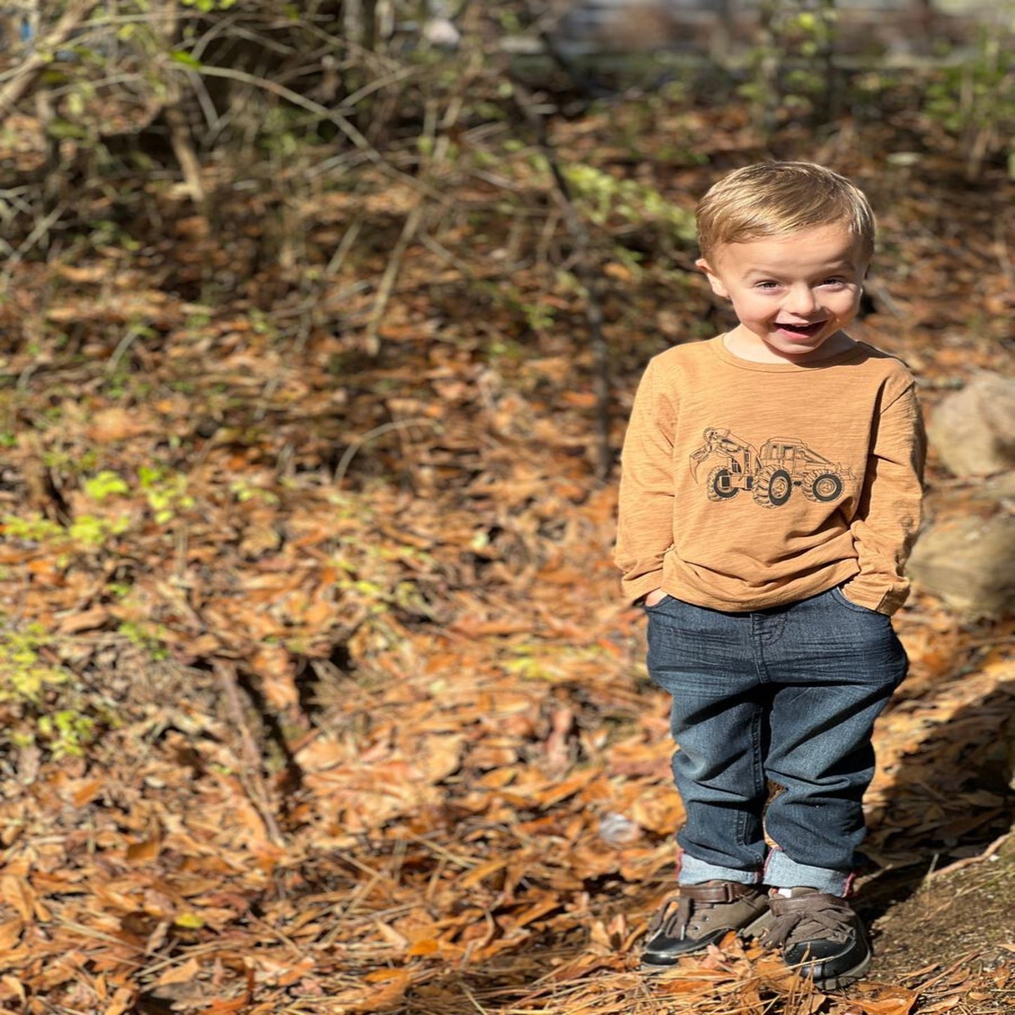 Me + Henry Cherokee Raglan Printed Tee - Tan Construction